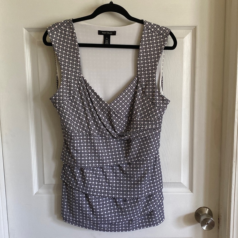 White House, Black market Blouse